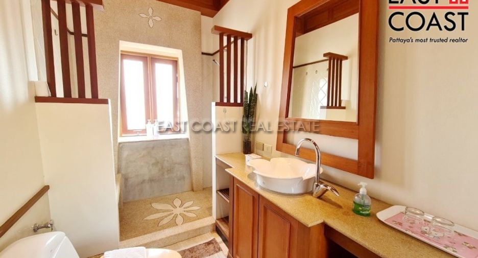 For rent 5 bedrooms house in Bang Lamung, Chonburi