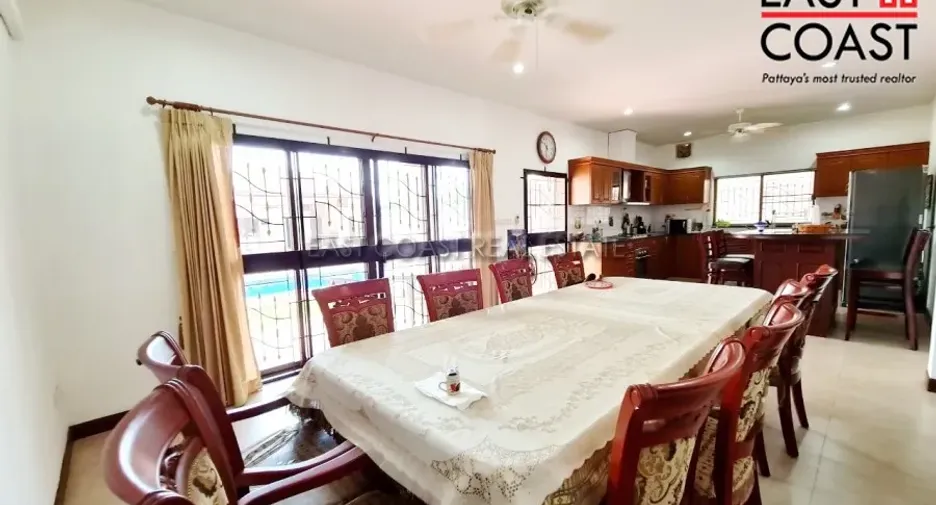 For rent and for sale 4 bedrooms house in Bang Lamung, Chonburi