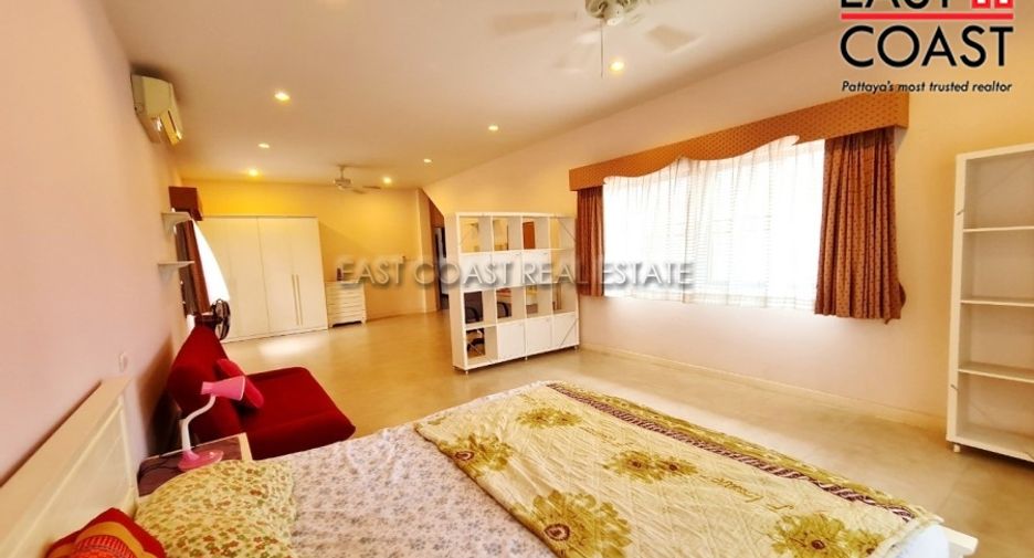 For sale and for rent 4 bedrooms house in Bang Lamung, Chonburi