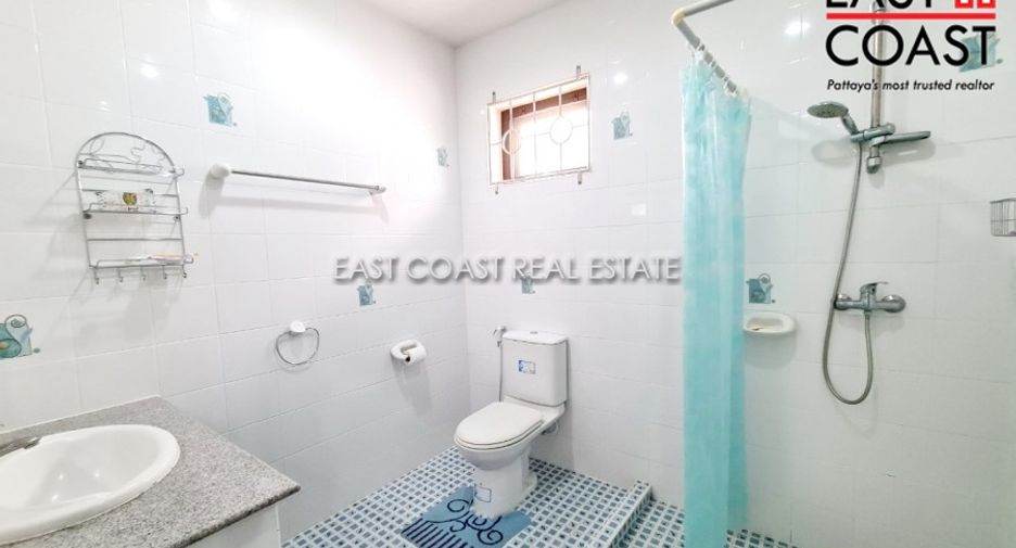 For sale and for rent 4 bedrooms house in Bang Lamung, Chonburi