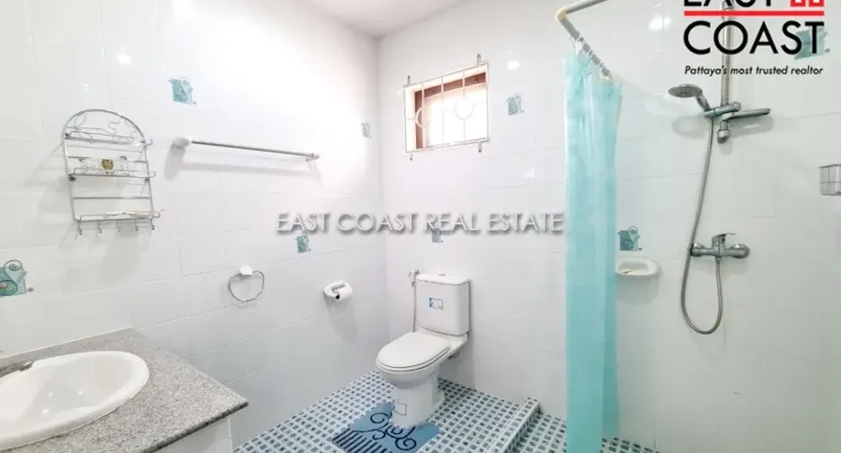 For rent and for sale 4 bedrooms house in Bang Lamung, Chonburi