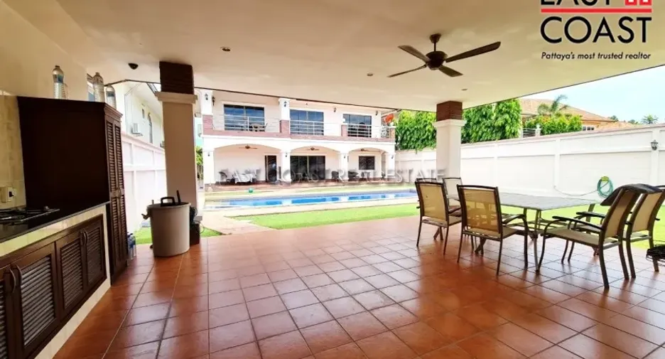 For rent and for sale 4 bedrooms house in Bang Lamung, Chonburi