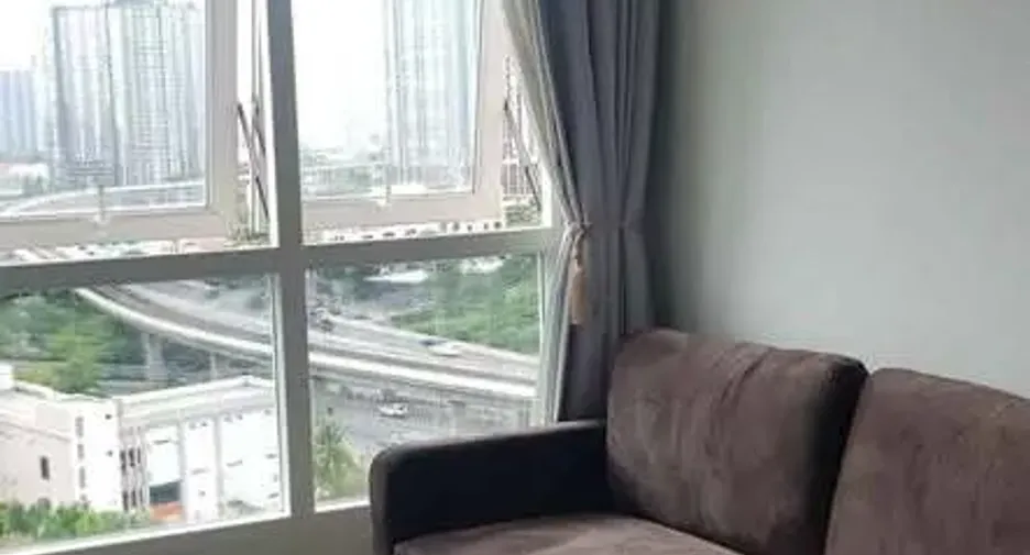 Wohnung zur Miete mit 1 Zimmer in Chom Thong, Bangkok