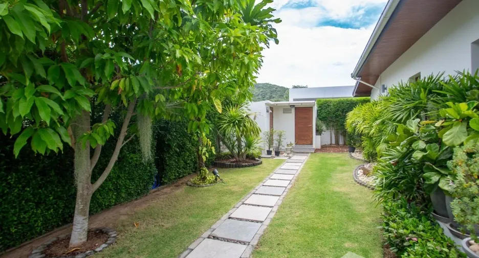 For sale 3 bedrooms villa in Hua Hin, Prachuap Khiri Khan