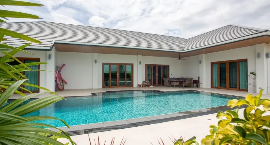 For sale 3 bedrooms villa in Hua Hin, Prachuap Khiri Khan