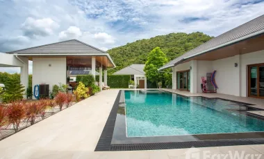 For sale 3 ベッドルーム villa in Hua Hin, Prachuap Khiri Khan