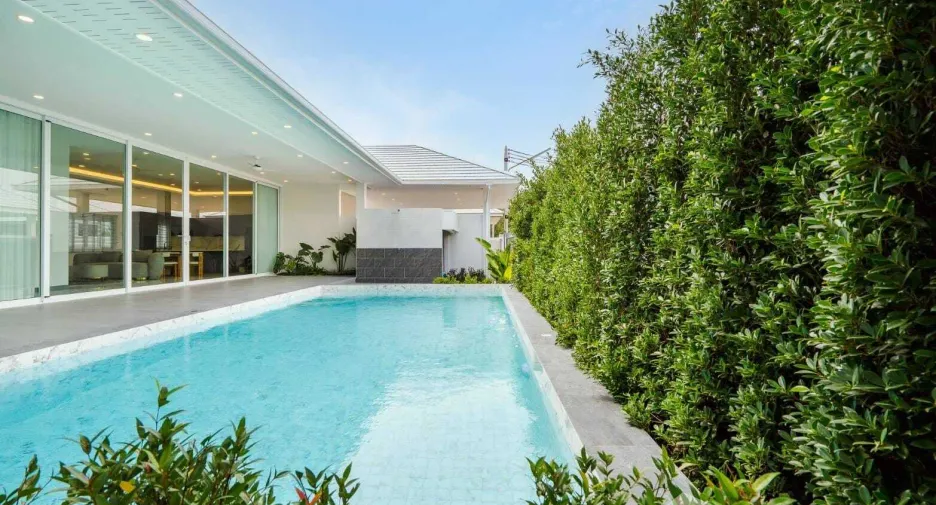 For sale 4 bedrooms villa in Hua Hin, Prachuap Khiri Khan
