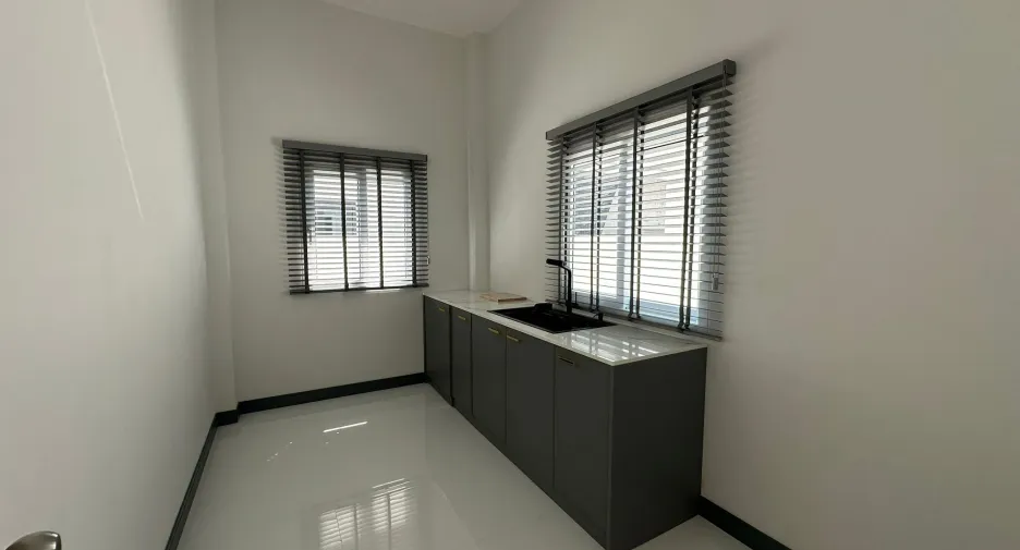 For sale 4 bedrooms villa in Hua Hin, Prachuap Khiri Khan