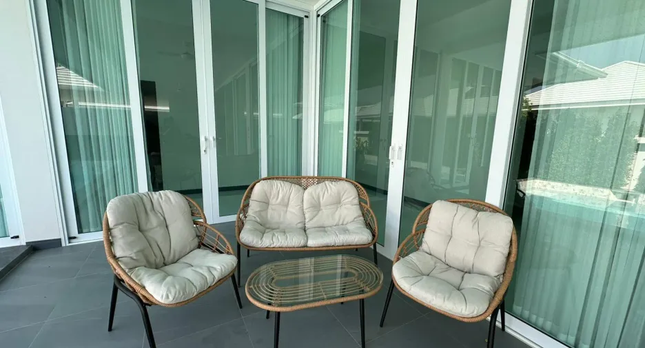 For sale 4 bedrooms villa in Hua Hin, Prachuap Khiri Khan