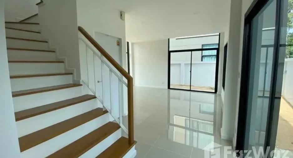 For sale 3 bedrooms house in Mueang Ubon Ratchathani, Ubon Ratchathani