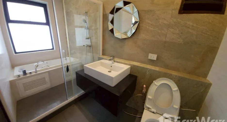 À vendre 3 chambres maison à Pak Chong, Nakhon Ratchasima