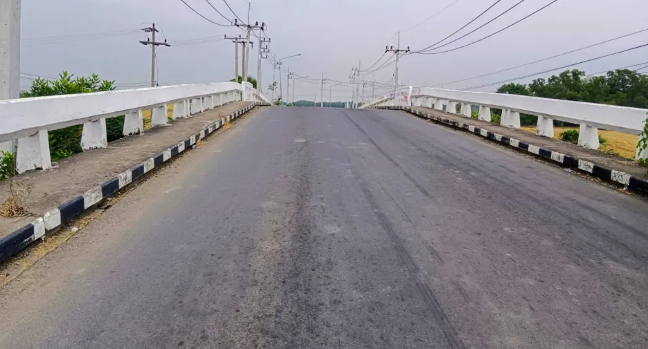 À vendre terrain à Bang Nam Priao, Chachoengsao