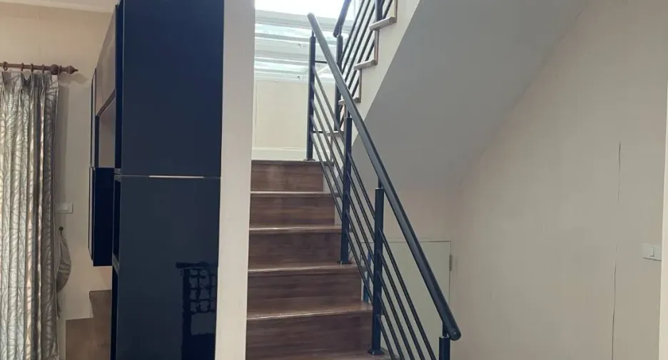 Casa en venta de 5 habitaciones en Thanyaburi, Pathum Thani