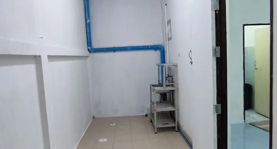 For sale 2 bedrooms townhouse in Si Maha Phot, Prachin Buri