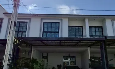 For sale 3 bedrooms townhouse in Pluak Daeng, Rayong