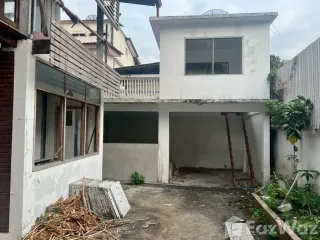 For rent retail Space in Khlong San, Bangkok