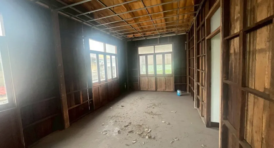 For rent retail Space in Khlong San, Bangkok