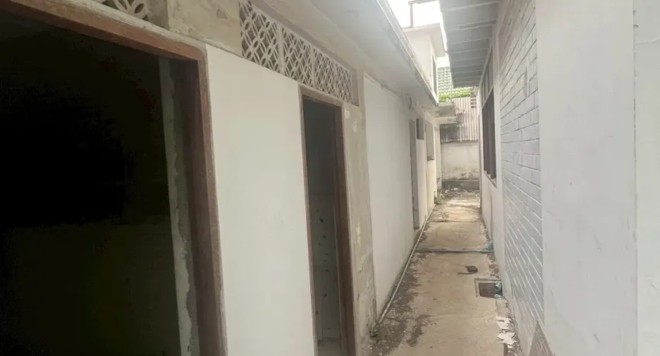 For rent retail Space in Khlong San, Bangkok