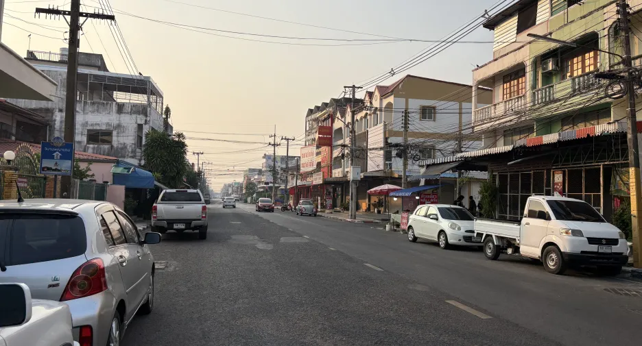 For rent 6 bedrooms retail Space in Mueang Yasothon, Yasothon