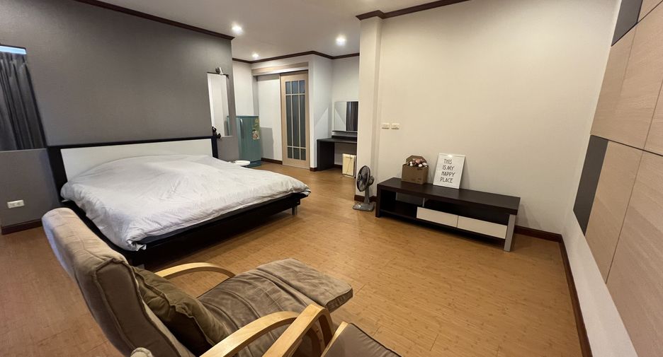 Haus zum Kauf mit 3 Zimmer in Mueang Nonthaburi, Nonthaburi