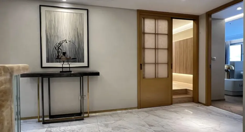 À vendre 3 chambres condo à Khlong Toei, Bangkok