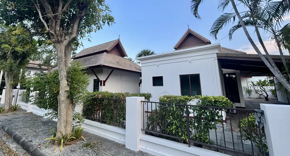 For sale and for rent 3 bedrooms villa in Hua Hin, Prachuap Khiri Khan