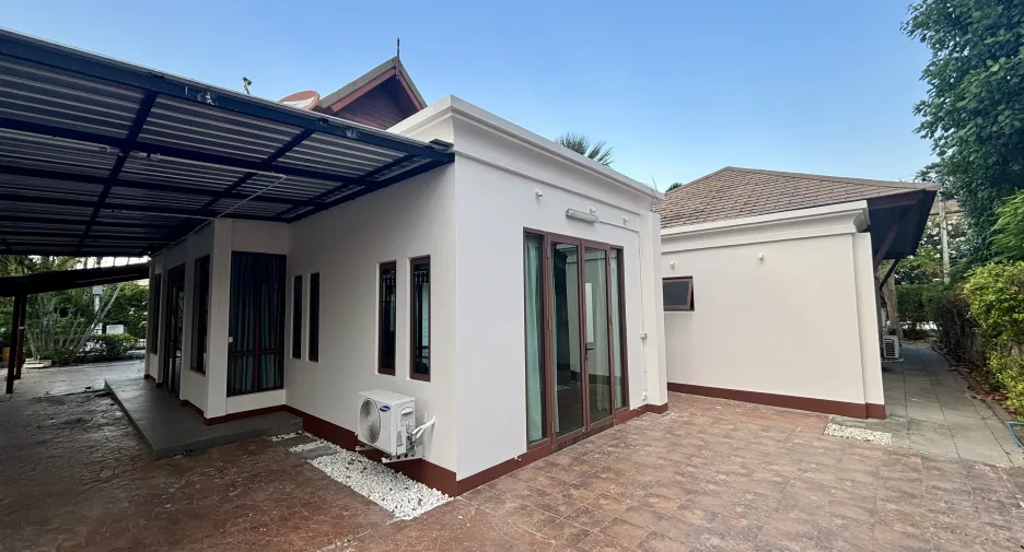 For sale and for rent 3 bedrooms villa in Hua Hin, Prachuap Khiri Khan
