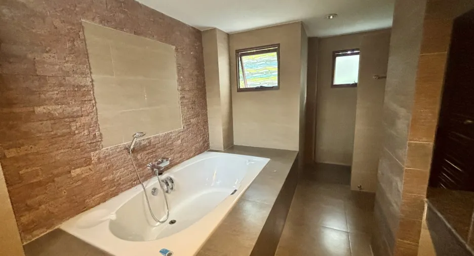 For sale and for rent 3 bedrooms villa in Hua Hin, Prachuap Khiri Khan