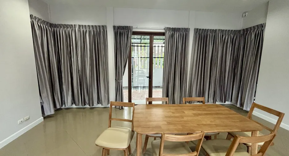 For sale and for rent 3 bedrooms villa in Hua Hin, Prachuap Khiri Khan