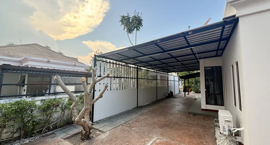 For sale and for rent 3 bedrooms villa in Hua Hin, Prachuap Khiri Khan