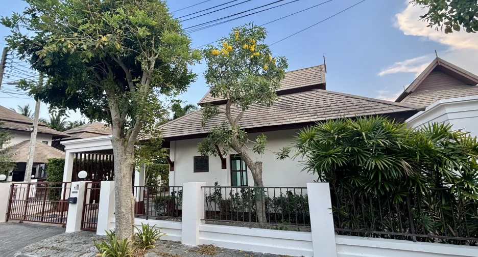For sale and for rent 3 bedrooms villa in Hua Hin, Prachuap Khiri Khan