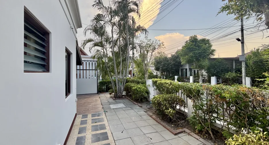 For sale and for rent 3 bedrooms villa in Hua Hin, Prachuap Khiri Khan