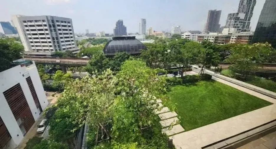 出租 2 卧室 公寓 在 Khlong Toei, 曼谷