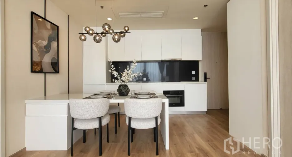 For sale 2 bedrooms condo in Watthana, Bangkok
