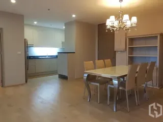 出租 3 卧室 公寓 在 Khlong Toei, 曼谷