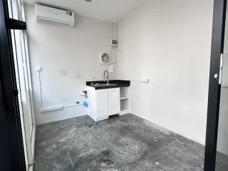 出租 商业空间 在 Watthana, 曼谷