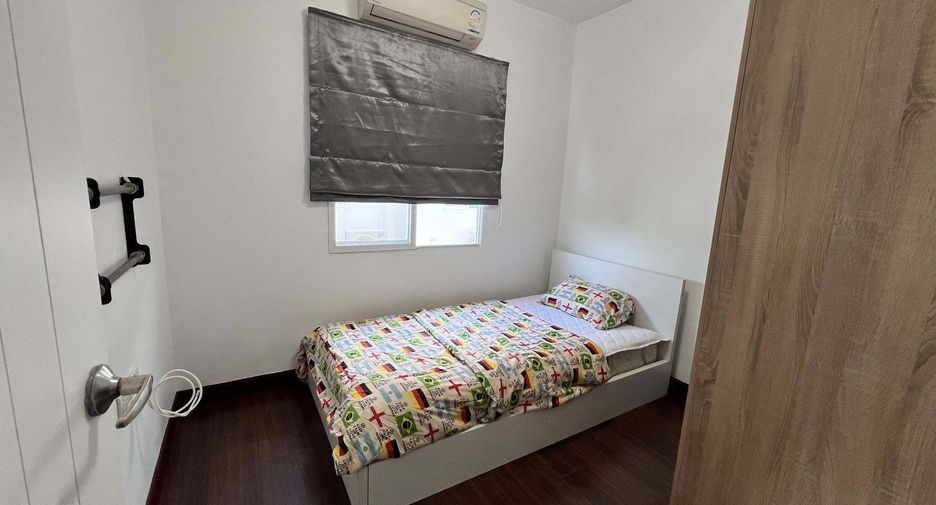 For rent 3 bedrooms townhouse in Mueang Phuket, Phuket
