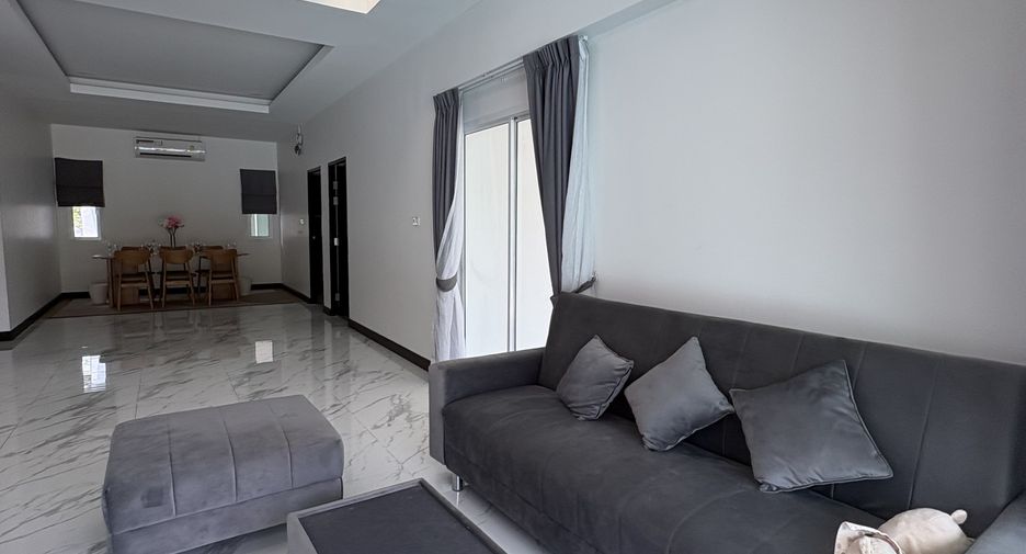 For rent 4 bedrooms villa in Thalang, Phuket