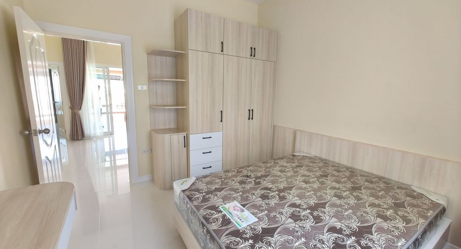 For sale 3 bedrooms house in Sattahip, Chonburi