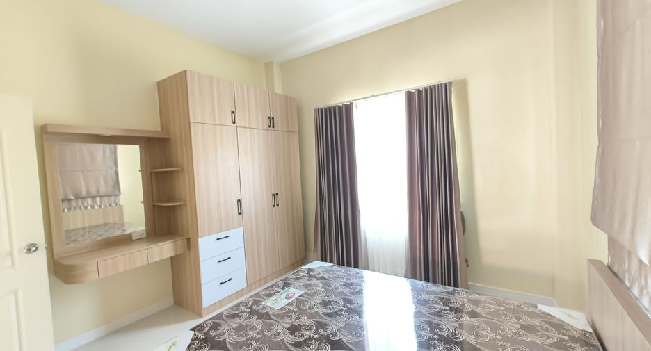 For sale 3 bedrooms house in Sattahip, Chonburi
