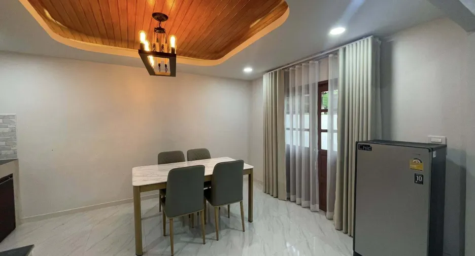 For rent 3 bedrooms house in Saraphi, Chiang Mai