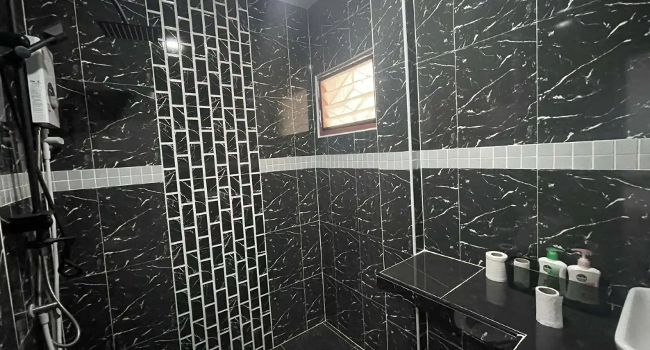 For rent 3 bedrooms house in Saraphi, Chiang Mai