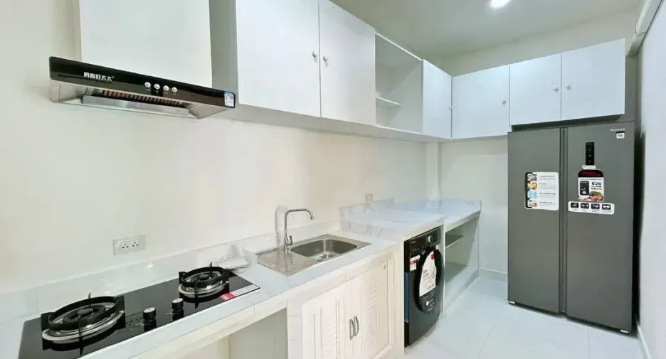 Reihenhaus zur Miete mit 3 Zimmer in Bang Lamung, Chonburi