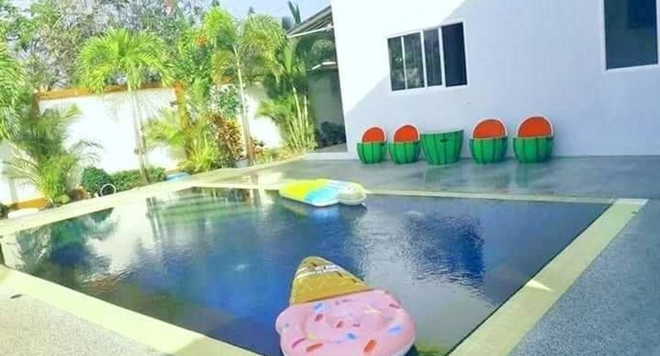 À louer 3 chambres villa à Pran Buri, Prachuap Khiri Khan