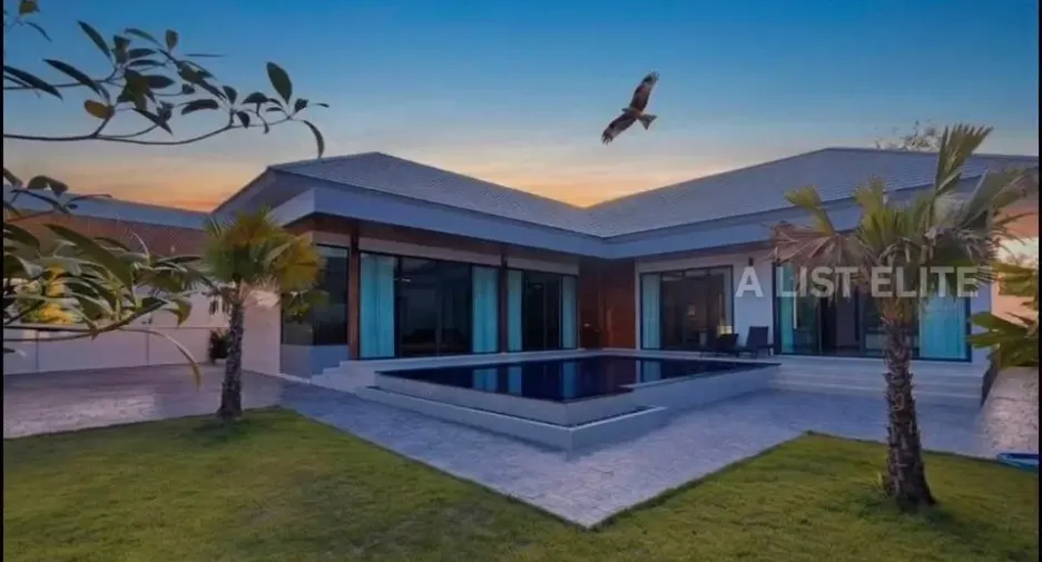 For rent 5 bedrooms house in Bang Lamung, Chonburi