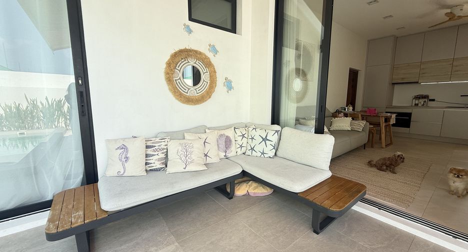 For sale 3 bedrooms villa in Thalang, Phuket