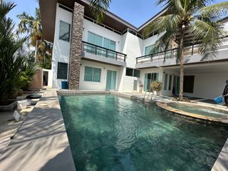 出售 和 出租 3 卧室 别墅 在 Bang Lamung, Chon Buri