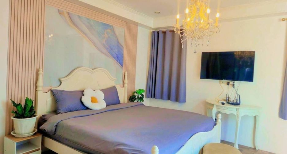 À vendre et à louer 5 chambres villa à Bang Lamung, Chonburi