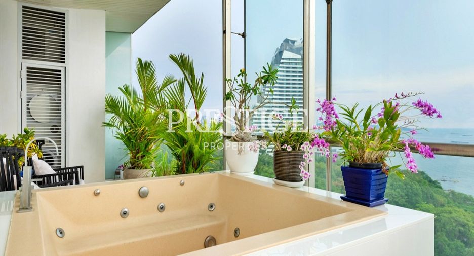 Condo en venta de 3 habitaciones en Bang Lamung, Chonburi