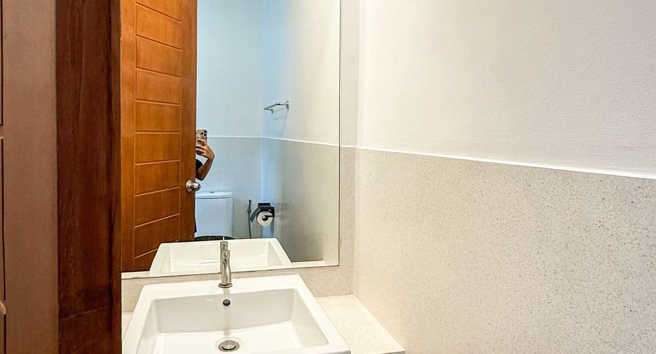 For rent 2 ベッドルーム house in Mueang Phuket, Phuket